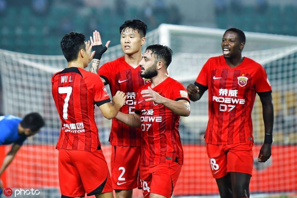 上半场补时3分钟，切尔西0-1纽卡。